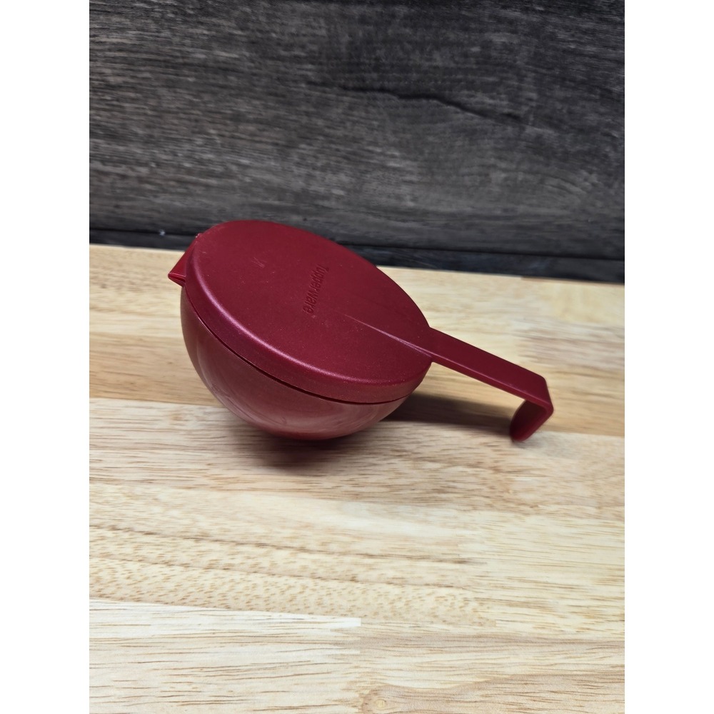 Tupperware Jr. Forget Me Not Containers  Red 4518B-2 tomato onion keeper